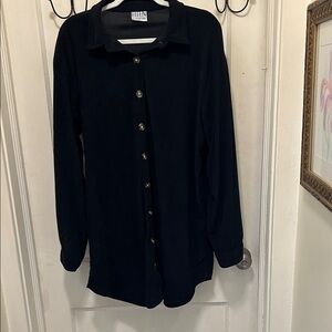Ellen Tracy Black Long-Sleeve Button-Up Shirt